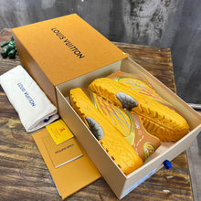 Load image into Gallery viewer, Louis Vuitton Discovery Lace Up Sneakers