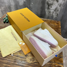 Load image into Gallery viewer, Louis Vuitton Groovy Platform Sneaker