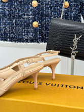 Load image into Gallery viewer, Louis vuitton Stellar Slingback Pump