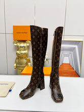 Load image into Gallery viewer, Louis Vuitton Shake High Boots