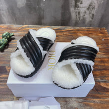 Load image into Gallery viewer, Christian Dior D - Cross Slide