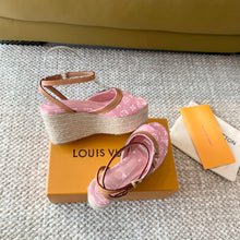 Load image into Gallery viewer, Louis Vuitton Helio's Wedge Sandals