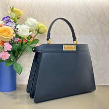 Load image into Gallery viewer, Fendi Peekaboo Medium iseeu Bag