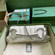 Load image into Gallery viewer, Gucci Horsebit Chain Medium Shoulder Bag