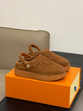 Load image into Gallery viewer, Louis Vuitton Aspen Platform Clog