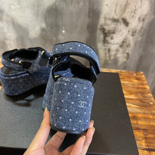 Load image into Gallery viewer, Chanel Platform Sandals