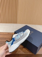 Load image into Gallery viewer, Christian Dior Men B30 Sneaker