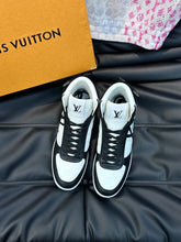 Load image into Gallery viewer, Louis Vuitton Rivoli Sneakers