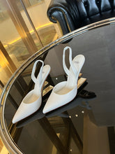 Load image into Gallery viewer, Fendi First Heel Slingbacks