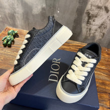 Load image into Gallery viewer, Christian Dior B33 Sneakers