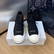 Load image into Gallery viewer, Christian Dior Walk'n Sneakers