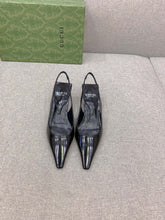 Load image into Gallery viewer, Gucci Slingback Pump