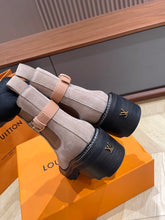 Load image into Gallery viewer, Louis Vuitton Beaubourg Ankle Boot
