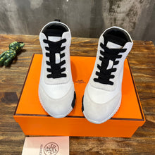 Load image into Gallery viewer, Hermes Sneakers
