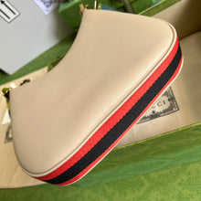 Load image into Gallery viewer, Gucci Attache Small Shoulder Bag
