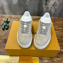 Load image into Gallery viewer, Louis Vuitton Groovy Platform Sneaker