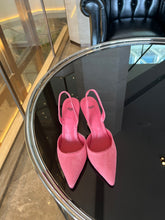 Load image into Gallery viewer, Fendi First Heel Slingbacks