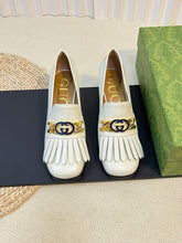 Load image into Gallery viewer, Gucci interlocking G Mid Heel Pump