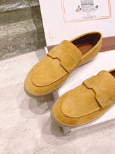 Load image into Gallery viewer, Hermes Trip Espadrilles