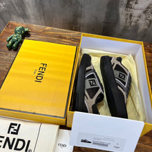 Load image into Gallery viewer, Fendi Step Sneaker