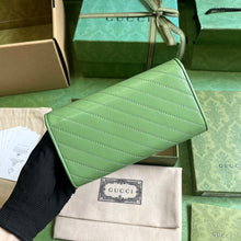Load image into Gallery viewer, Gucci Blondie Continental Wallet