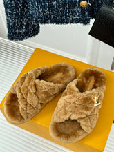 Load image into Gallery viewer, Louis Vuitton Bliss Comfort Mule