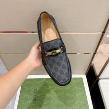 Load image into Gallery viewer, Gucci Men Loafers