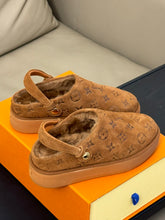 Load image into Gallery viewer, Louis Vuitton Aspen Platform Clog