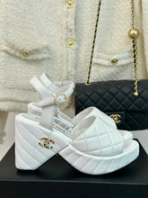 Load image into Gallery viewer, Chanel Sandals