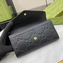 Load image into Gallery viewer, Gucci GG Continental Wallet