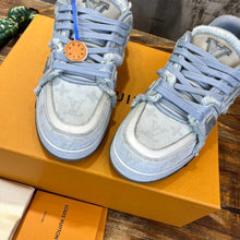 Load image into Gallery viewer, Louis Vuitton Trainer Sneakers