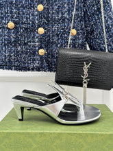 Load image into Gallery viewer, Gucci Sandals With Horsebit