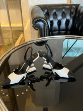 Load image into Gallery viewer, Fendi First Heel Slingbacks