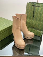 Load image into Gallery viewer, Gucci Platform Boots With GG Studs