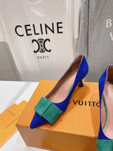 Load image into Gallery viewer, Louis Vuitton Blossom Pump