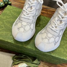 Load image into Gallery viewer, Gucci Run GG Crystal Sneakers