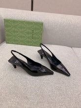 Load image into Gallery viewer, Gucci Slingback Pump
