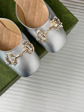 Load image into Gallery viewer, Gucci Sandals With Horsebit