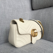 Load image into Gallery viewer, Gucci Marmont Small Matelassé Shoulder Bag