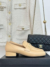 Load image into Gallery viewer, Chanel shoe