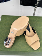 Load image into Gallery viewer, Gucci interlocking G Heel Sandal