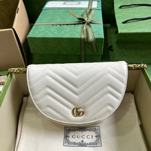 Load image into Gallery viewer, Gucci Marmont Matelasse Chain Mini Bag