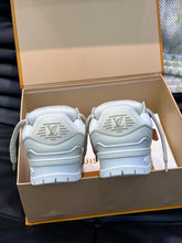 Load image into Gallery viewer, Louis Vuitton Trainer Maxi Sneakers