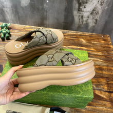 Load image into Gallery viewer, Gucci GG Platform Slide Sandal