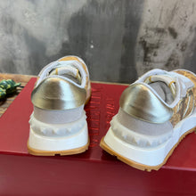 Load image into Gallery viewer, Valentino Lace An Mesh Lace Runner Sneakers