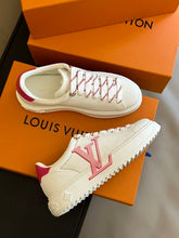 Load image into Gallery viewer, Louis Vuitton Time Out Sneakers
