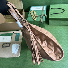 Load image into Gallery viewer, Gucci Deco Medium Tote Bag