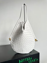 Load image into Gallery viewer, Bottega Veneta Small Solstice  Bag