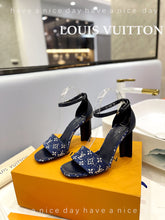 Load image into Gallery viewer, Louis Vuitton Silhouette Sandals