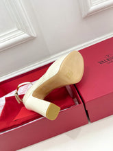 Load image into Gallery viewer, Valentino Tan-go Platform Patent Leather Sandal 155MM